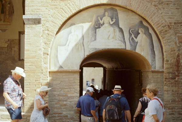 CONVERTED WITH PHOEBUS BY POST-FX