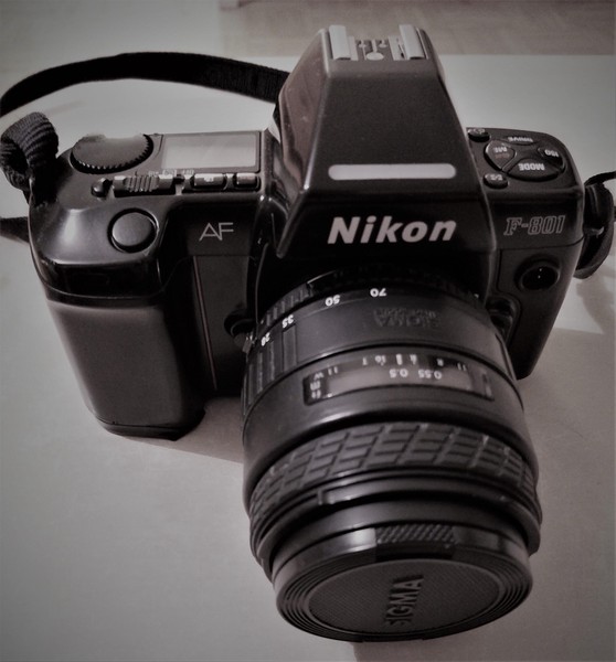 Nikon F801