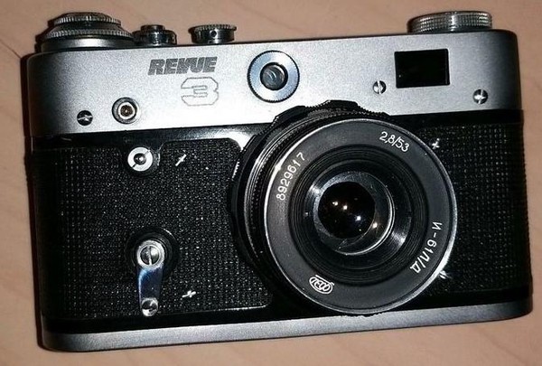 Revue 3
