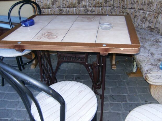 polnischer fliesentisch (Okt 2011)