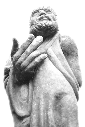 Platon mit den großen Händen