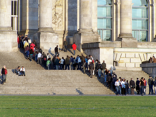 BÃ¼rger stehen Schlange vor dem Reichstag (September 2007)