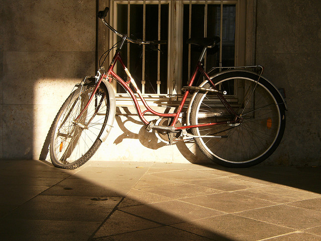 fahrrad am strausberger platz (september 2008)