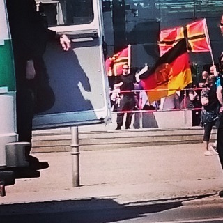 die DDR-Fahne auf der Nazidemo erzählt viel über die Teilnehmer #b0705